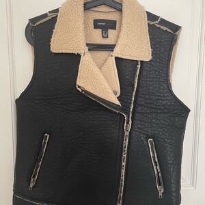 Mango Vest